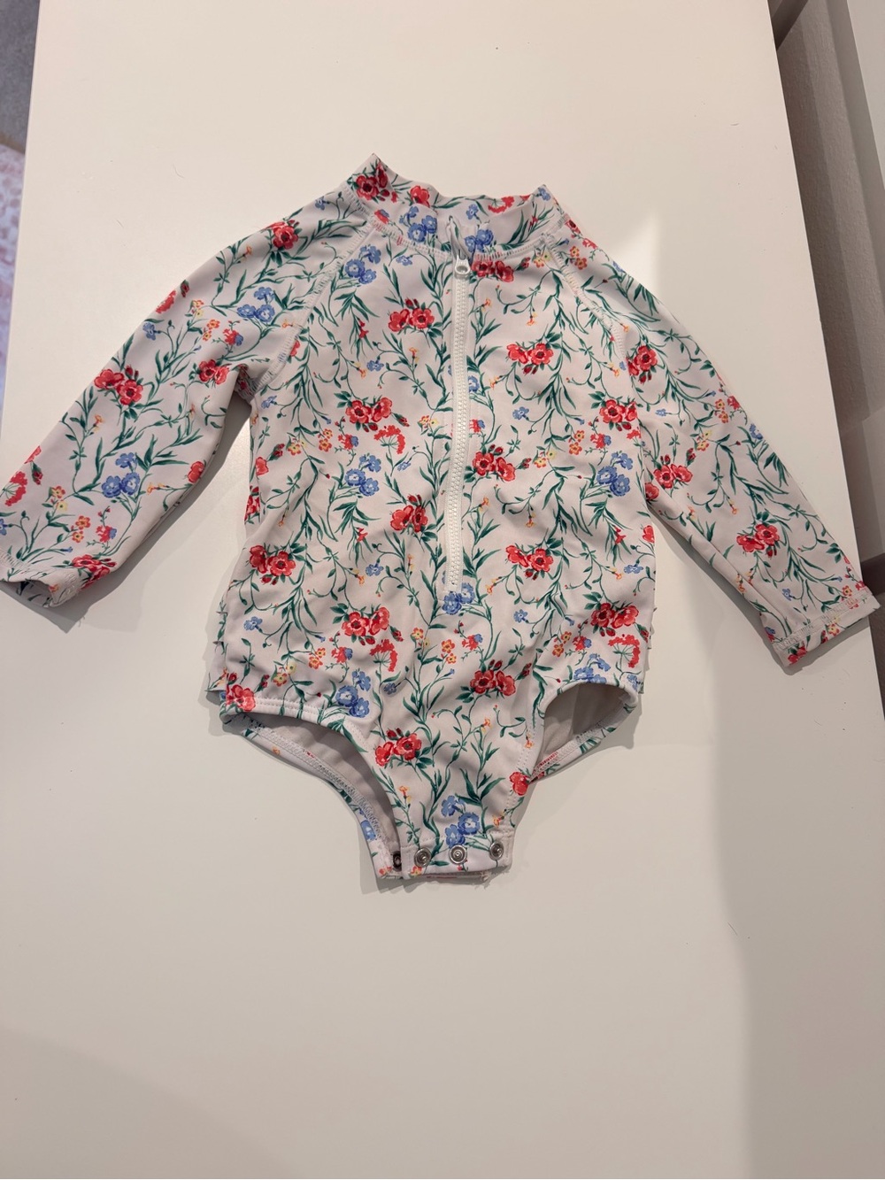 Janie and Jack Floral Long-Sleeve One-Piece Swim - White, Red & Blue 6-12m